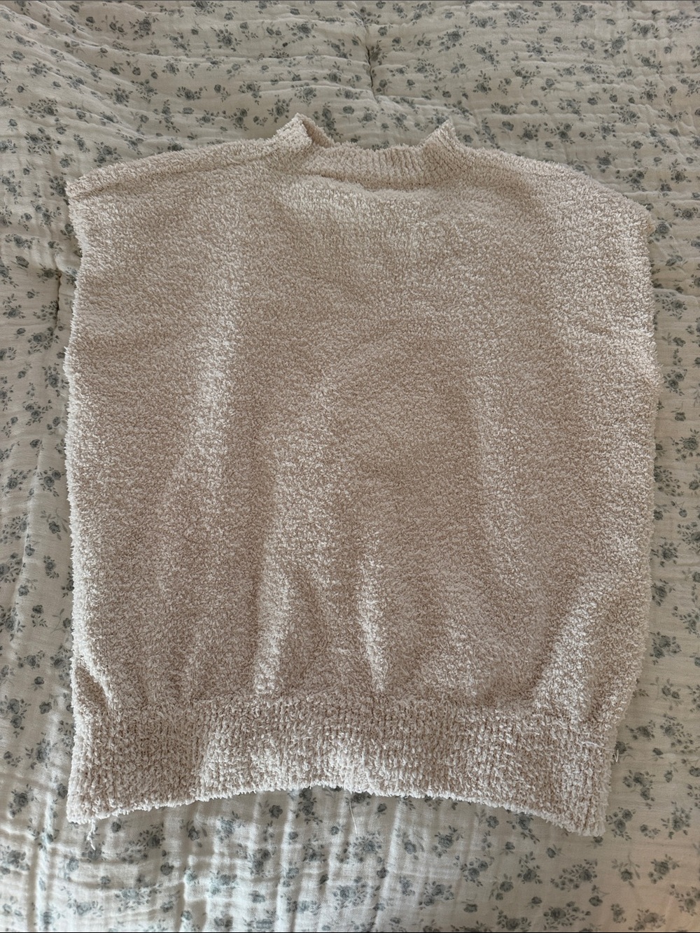 Cozy Cream Bouclé Women's Sweater - Relaxed Fit